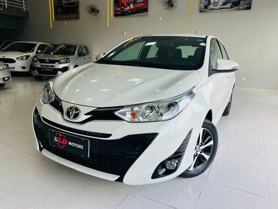TOYOTA YARIS 1.5 16V FLEX XLS CONNECT MULTIDRIVE TOYOTA YARIS 1.5 16V FLEX XLS CONNECT MULTIDRIVE